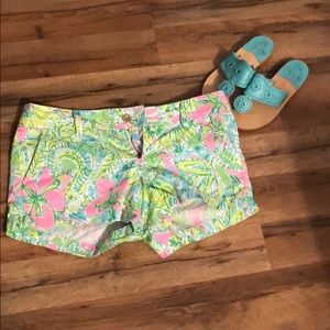 Lilly Pulitzer The Walsh Short 6